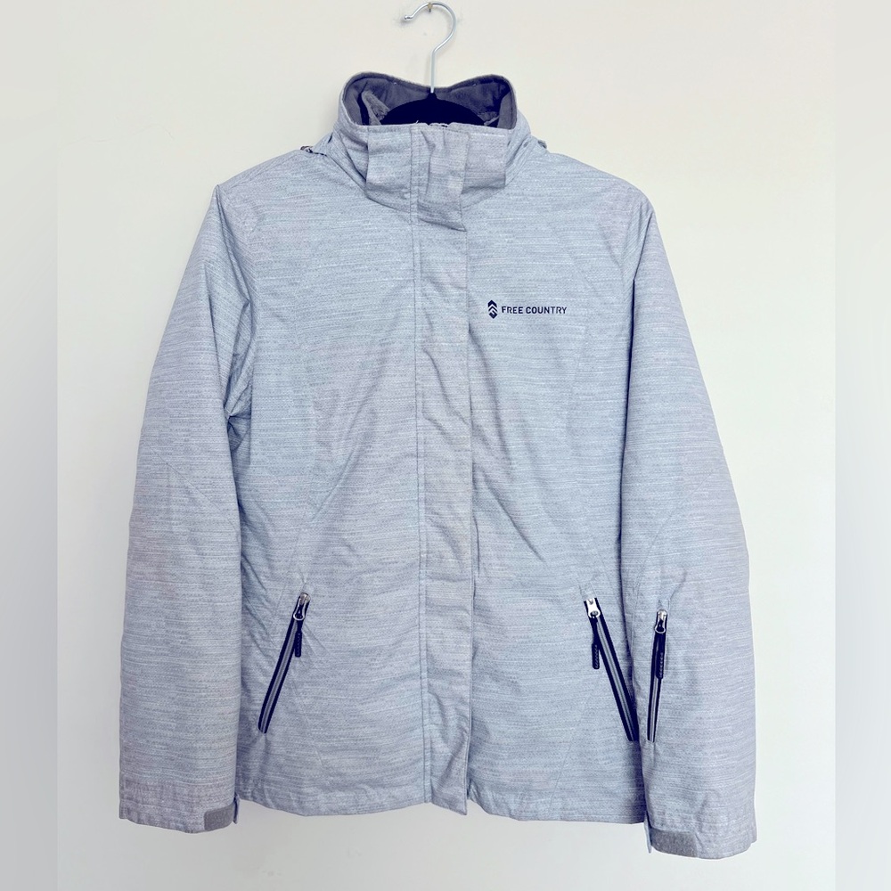 ⭐️ Free‎ Country Women’s Light Gray Puffer Jacket Size S